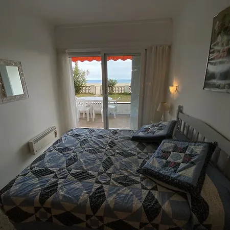 Europa 3 Apartament *